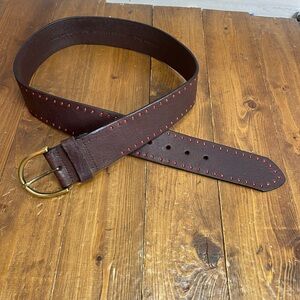 Coldwater Creek size small brown leather belt with red beads